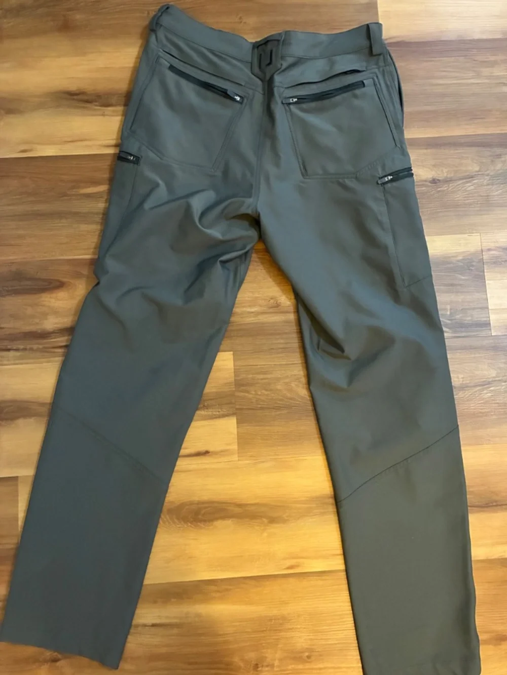 Scottevest Action Adventure Gray Pants Sz 34x34. 17 pockets. outdoor travel EUC